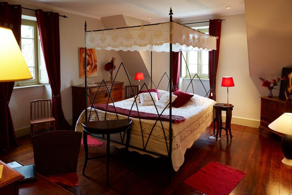 Chambres Au Chateau - Le Clos Des Tourelles Sennecey-le-Grand Szoba fotó