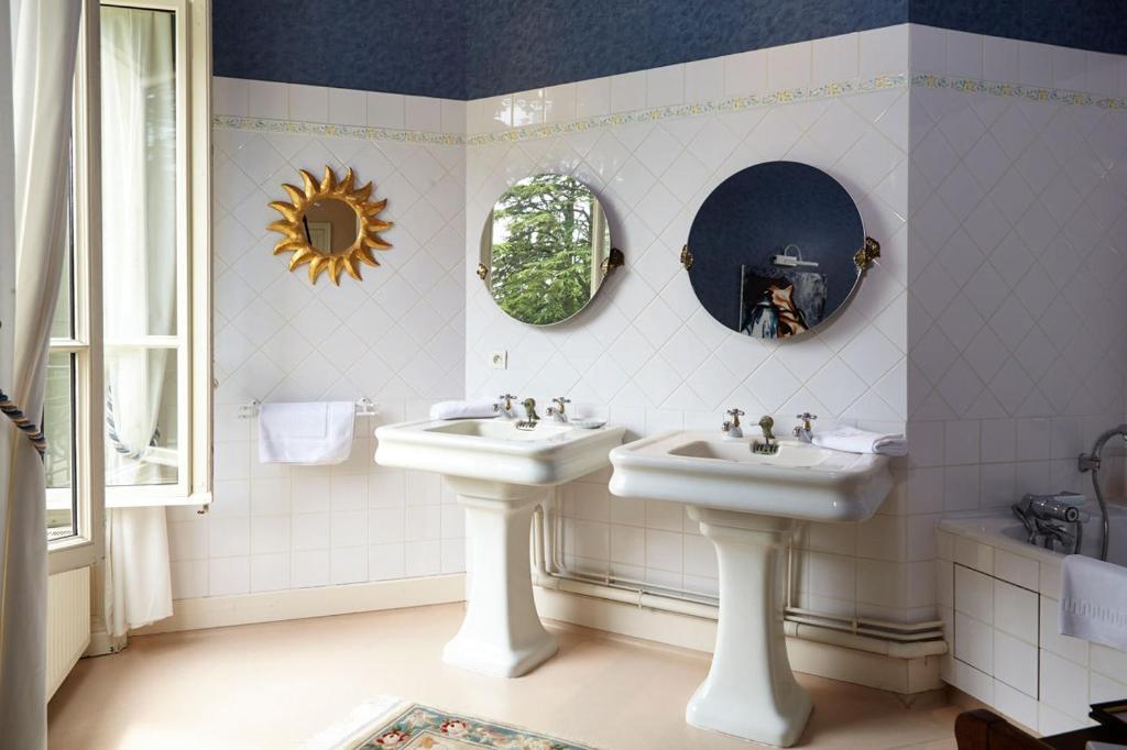 Chambres Au Chateau - Le Clos Des Tourelles Sennecey-le-Grand Szoba fotó